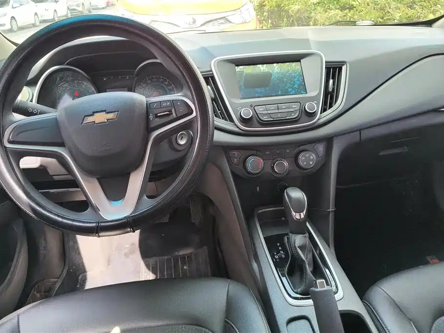 Chevrolet Cavalier 2019 320 Automatic Joy Edition фото 12