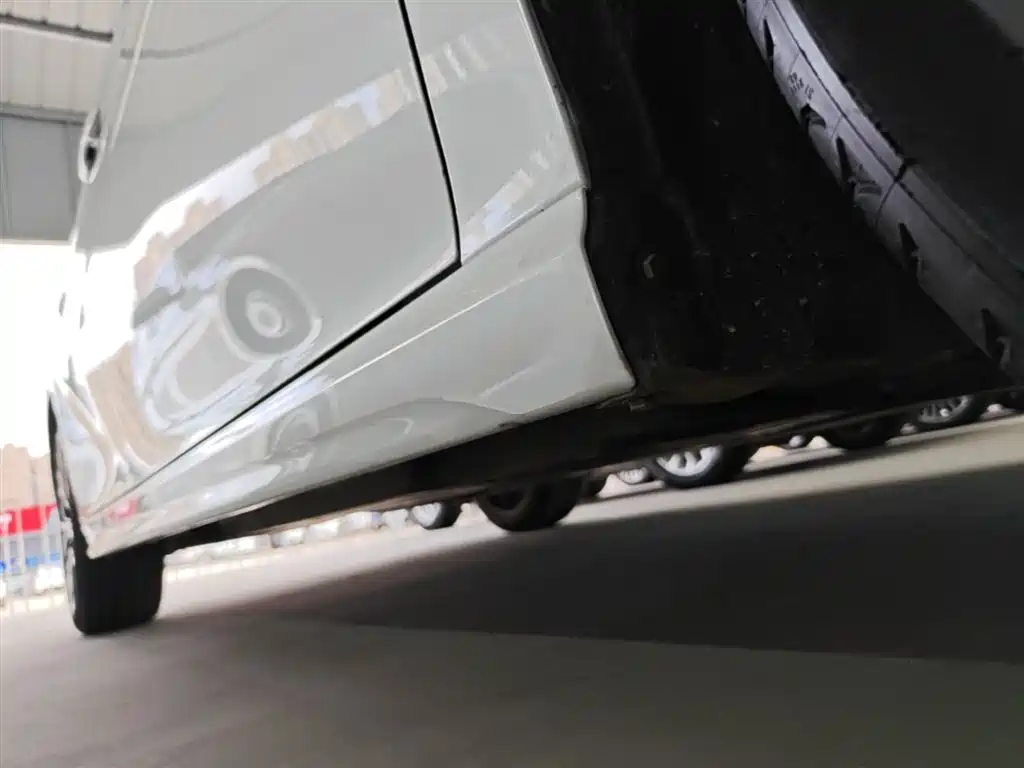 Toyota Camry 2018 2.0S Sport Edition фото 21