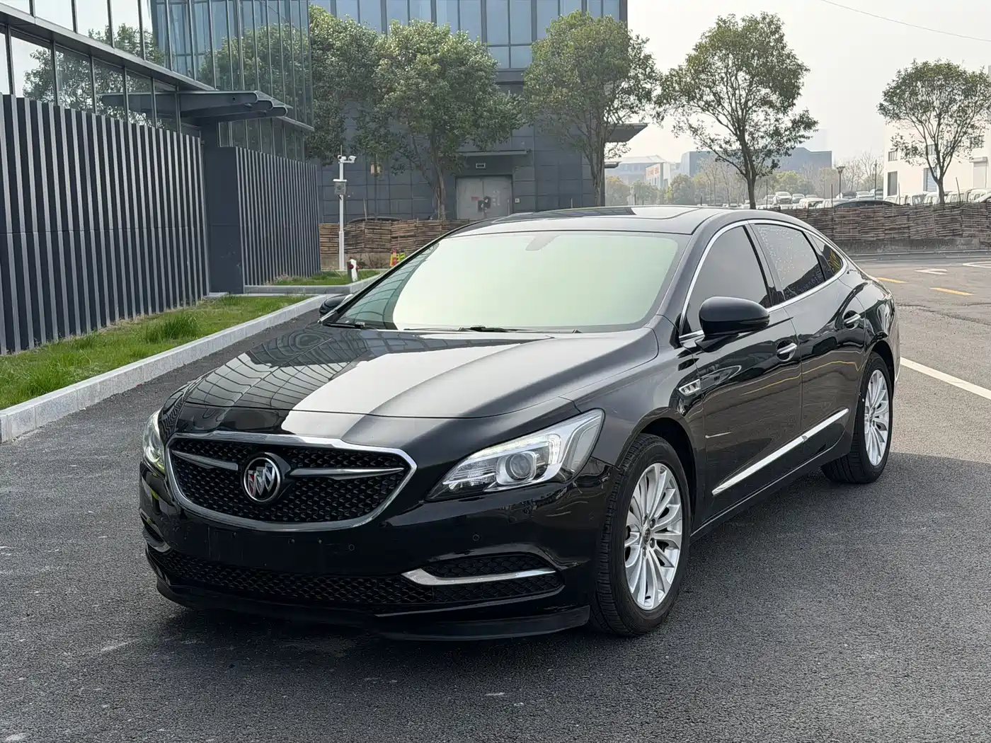 Buick LaCrosse 2016 Facelift 28T Elite