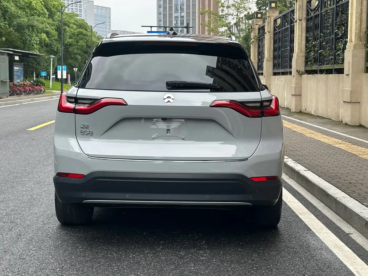 NIO ES8 2019 2018 355KM Standard 6-Seater