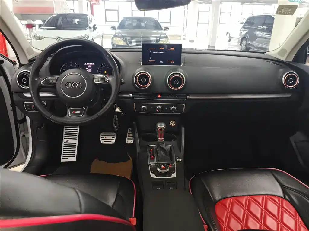 Audi A3 2015 Limousine 35 TFSI Millionth Anniversary Intelligent Leader Type фото 10