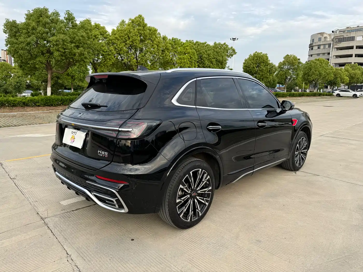 Hongqi HS5 2023 2.0T AWD Flag Enjoy Pro Edition фото 16