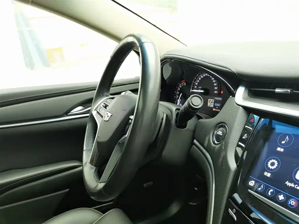 Cadillac XTS 2018 28T Technology фото 22