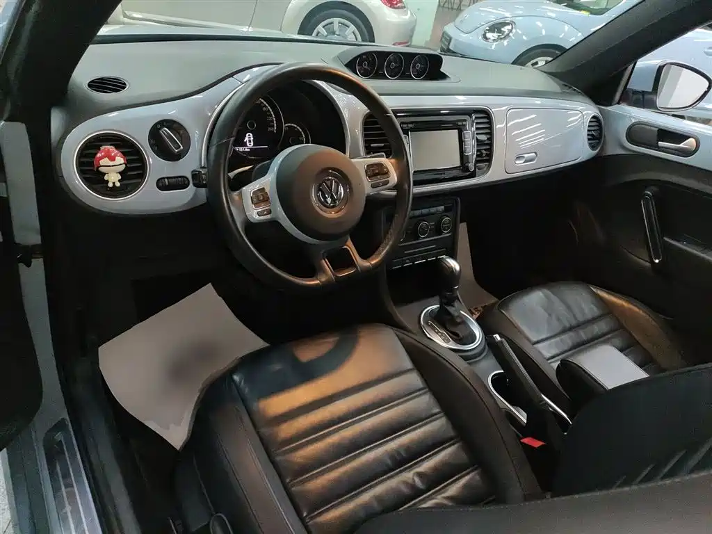 Volkswagen Beetle 2015 280TSI фото 6