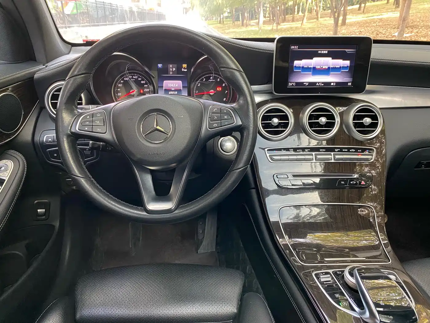 Mercedes-Benz GLC 2019 GLC 260 L 4MATIC Dynamic фото 22