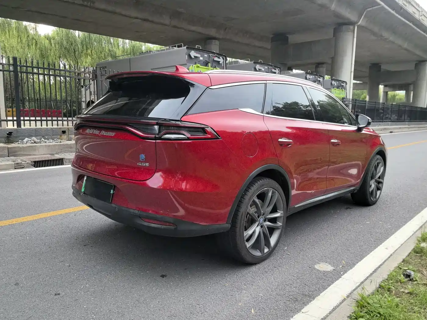 BYD Tang New Energy 2018 DM 2.0T AWD Smart Connection Enjoy Edition 7-Seater China V фото 16