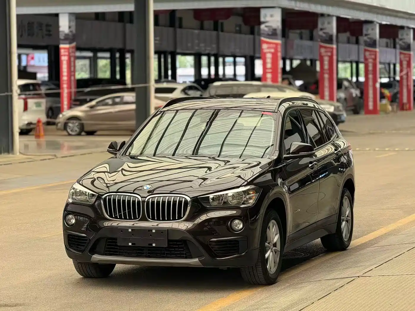 BMW X1 2016 sDrive18Li Fashion Model