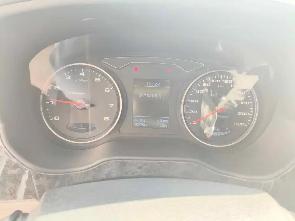 JAC Refine Refine M4 2018 2017 2.0T Manual Luxury