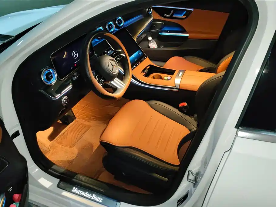 Mercedes-Benz C-Class 2025 Facelift C 260 L Sport Edition фото 9