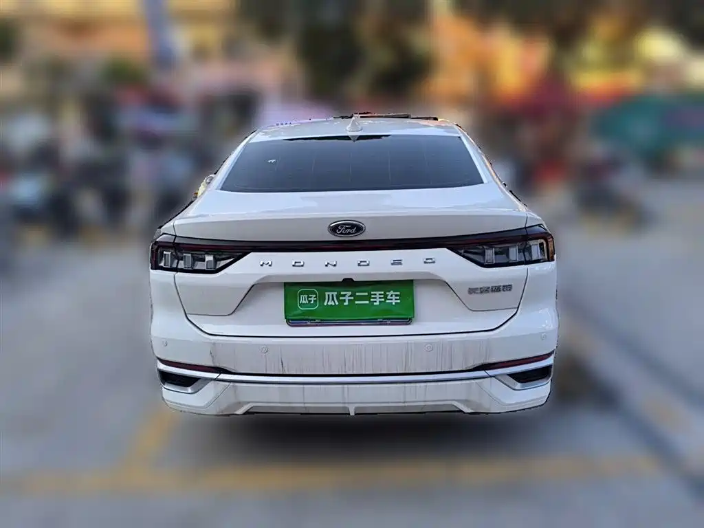 FORD MONDEO