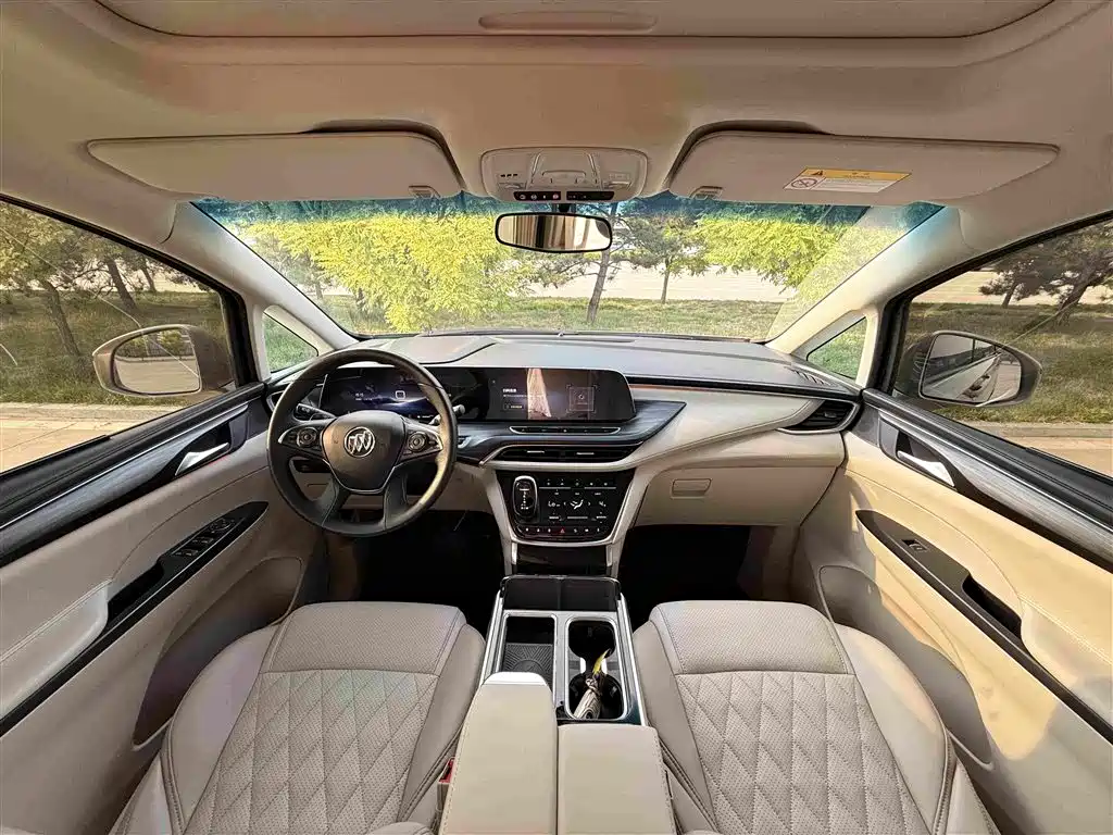 BUICK GL8