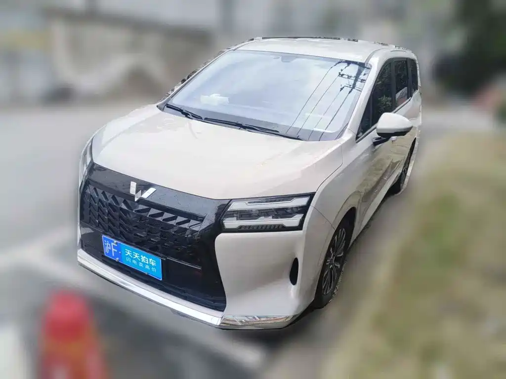 Wuling Motors Xingguang 730 2026 2025 Model Base Version