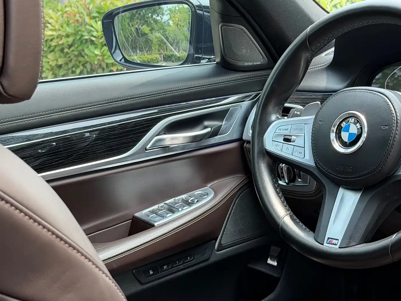 BMW 7-SERIES