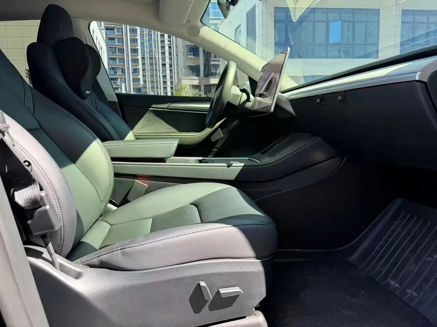 Фото 20 - Tesla Model Y