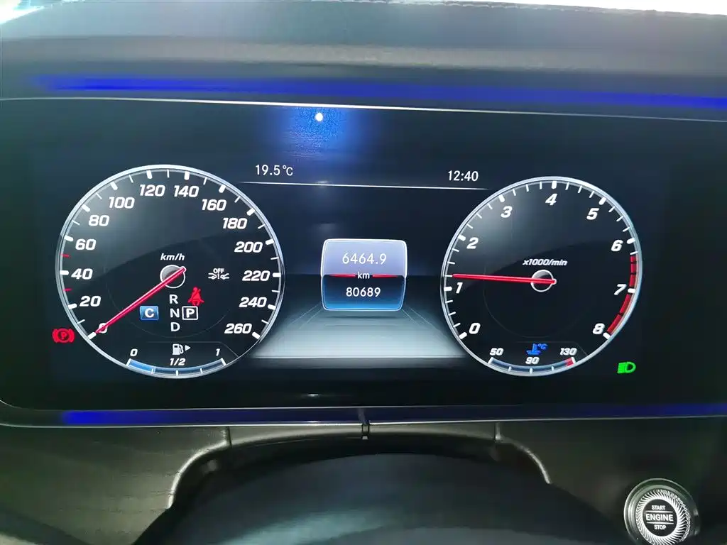Mercedes-Benz E-Class 2016 E 200 L Sport Type фото 8
