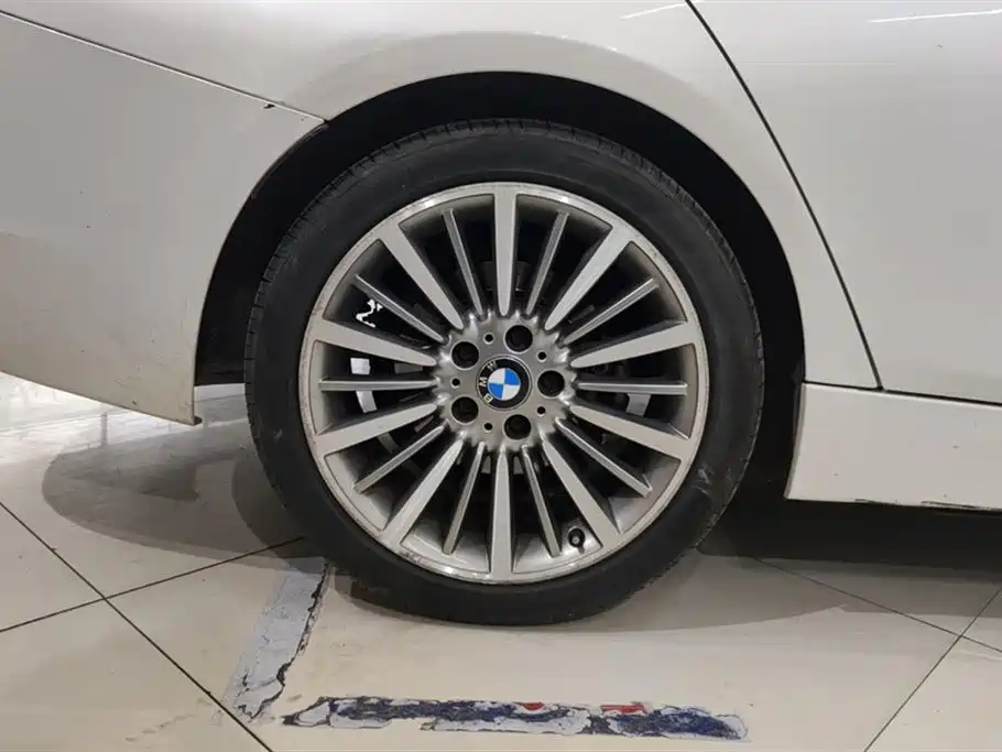 BMW 3 Series 2019 320Li Fashion Type фото 6