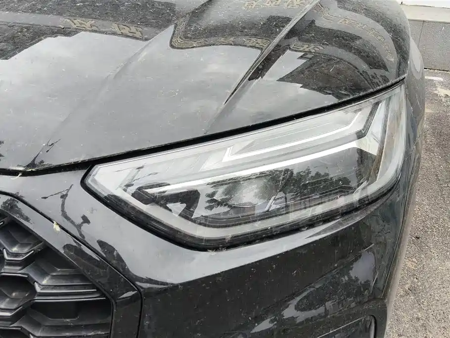 Audi Q5L 2023 40T Luxury Dynamic фото 5