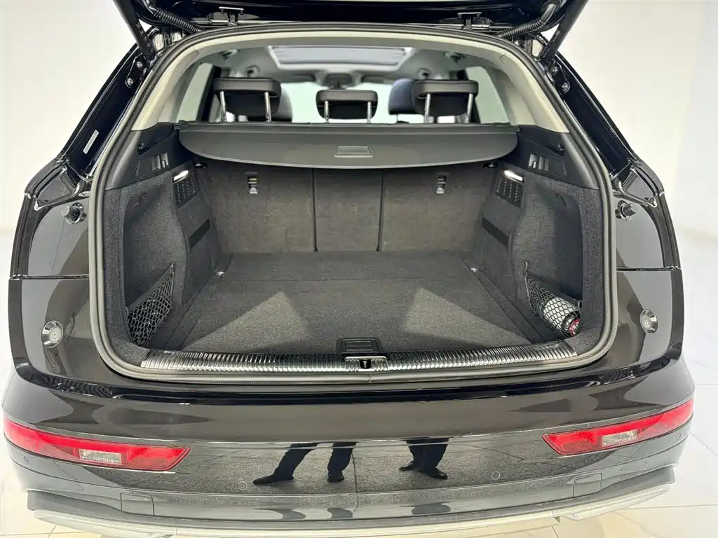 Audi Q5L 2023 40T Fashion Elegance фото 6