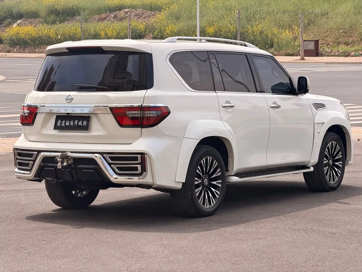 Nissan Patrol 2018 4.0L Flagship фото 6