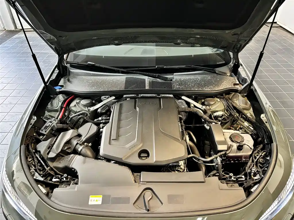 Audi A5L 2025 2.0T Sport Edition quattro фото 12