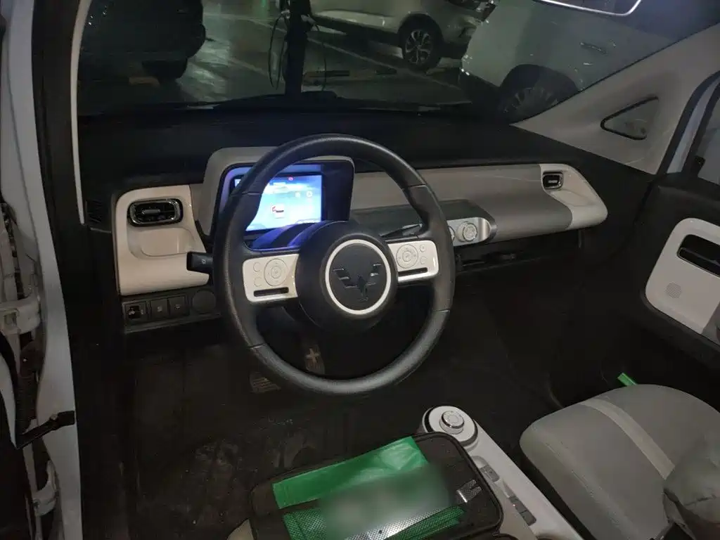 Wuling Motors Wuling Air ev 2024 2023 Model 4-Seater Standard Edition