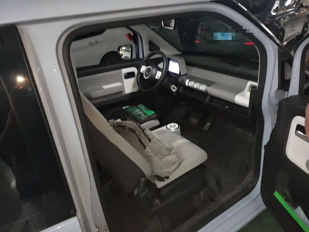 Wuling Motors Wuling Air ev 2024 2023 Model 4-Seater Standard Edition