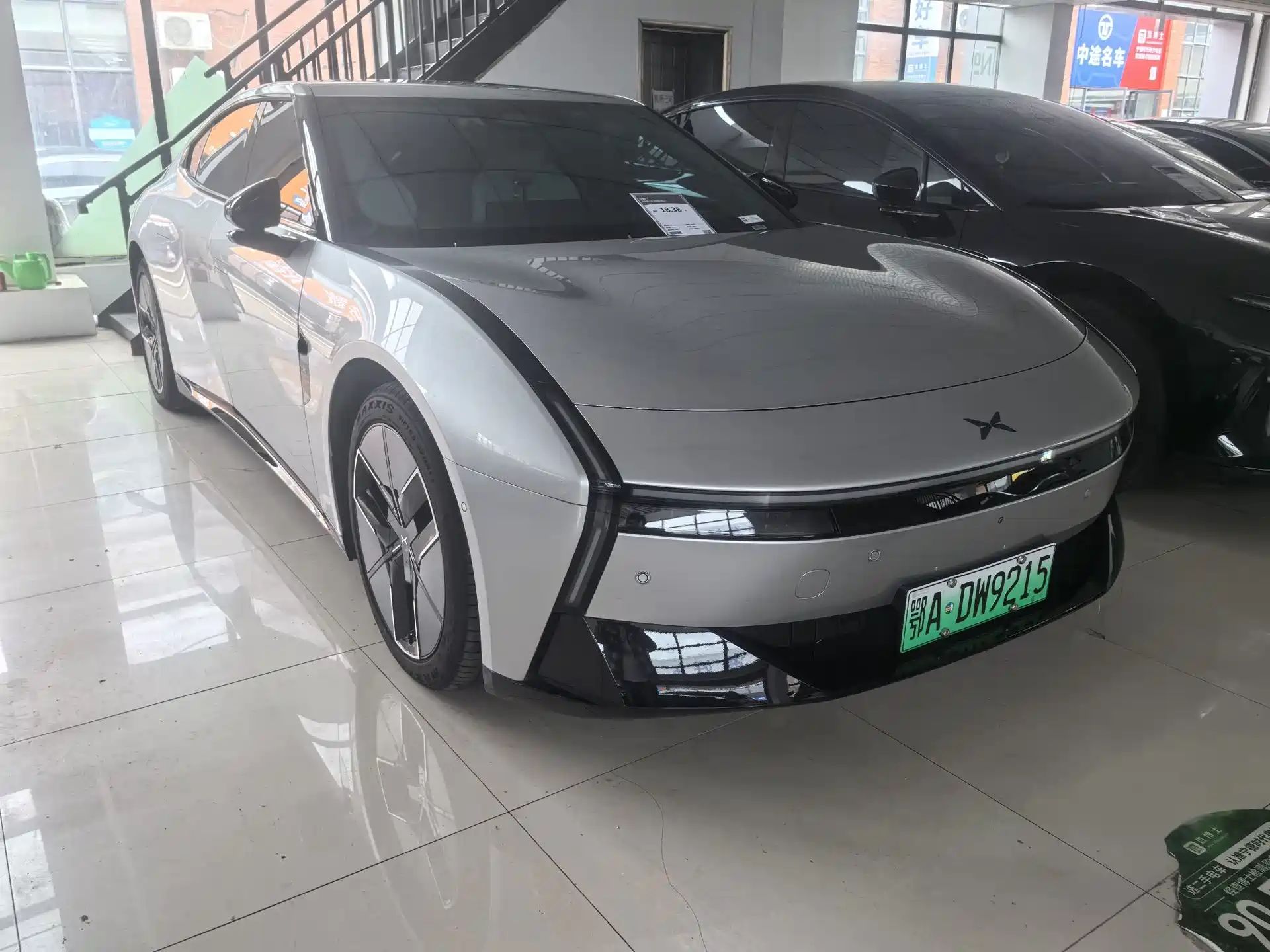 Фото 3 - XPeng P7
