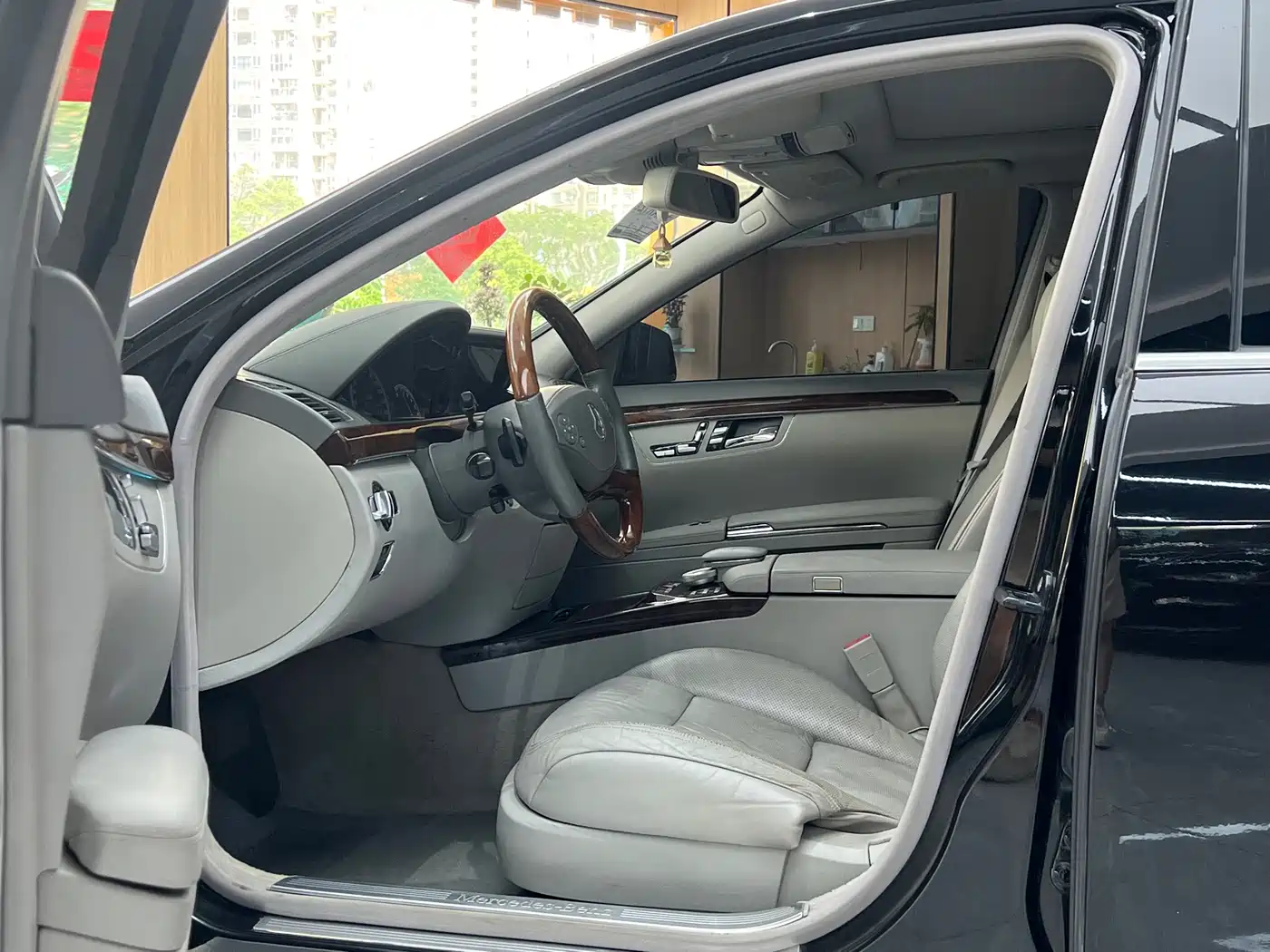 Mercedes-Benz S-Class 2010 Model S 400 L HYBRID фото 7