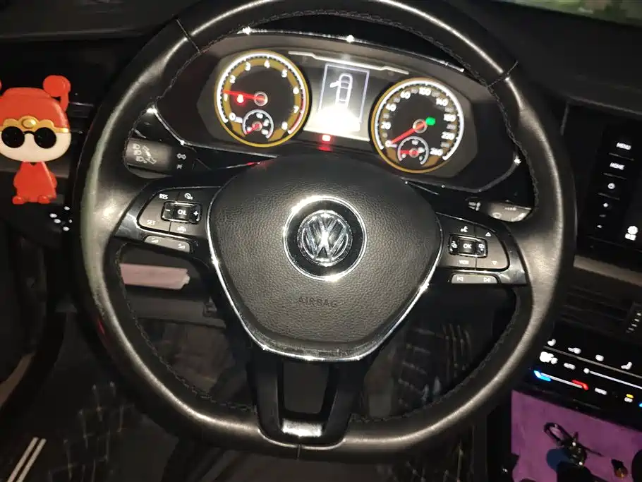 Volkswagen Passat 2020 330TSI Elite Edition China VI фото 15
