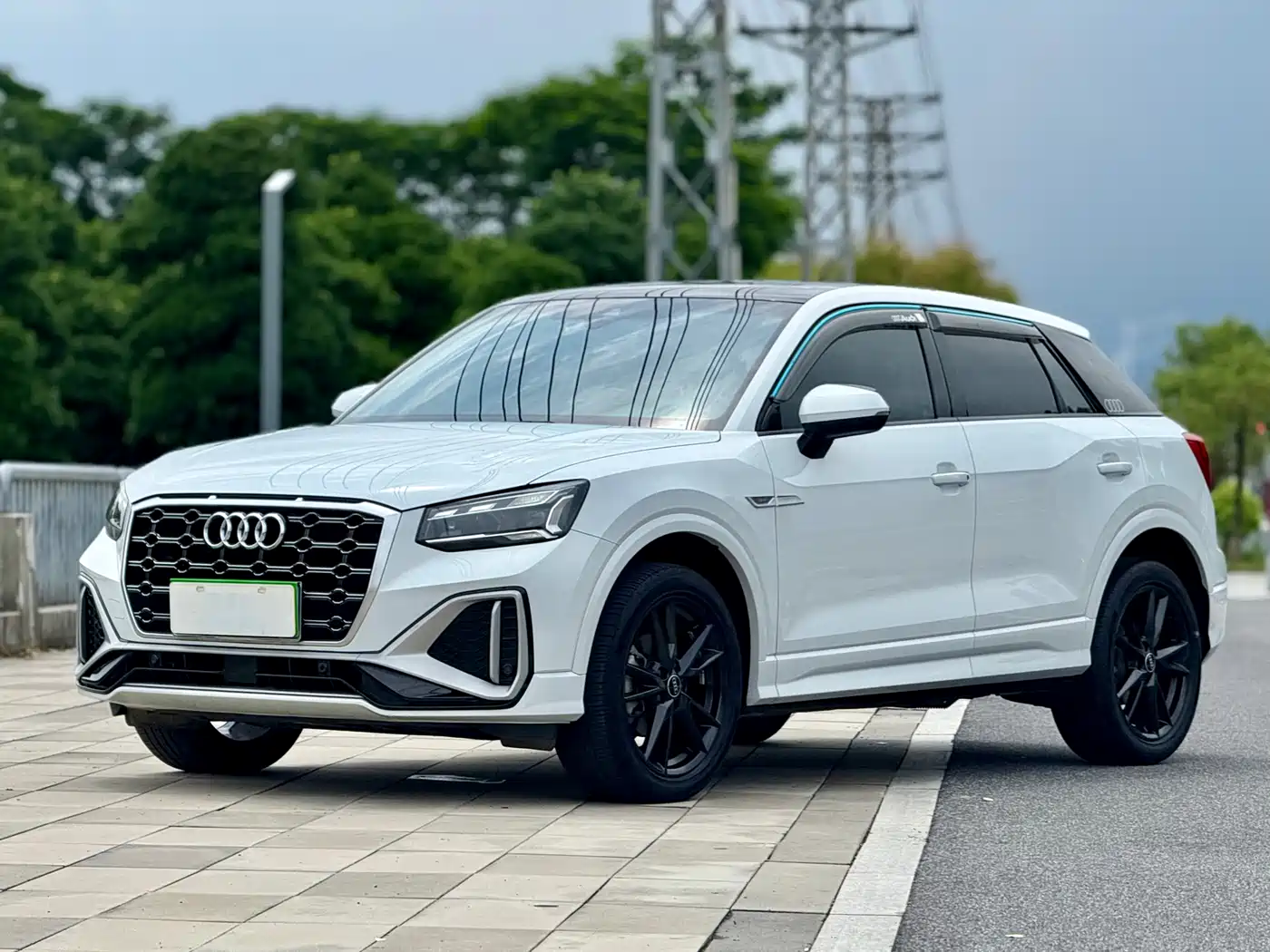 Audi Q2L 2022 35 TFSI Progressive Dynamic