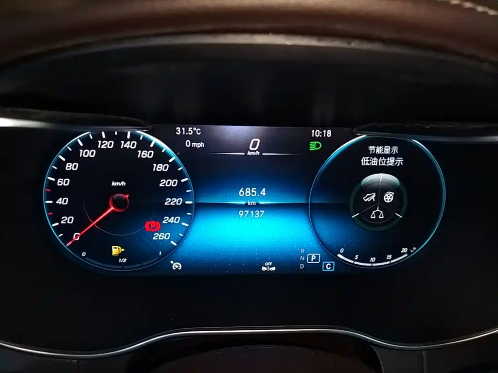 MERCEDES-BENZ GLC