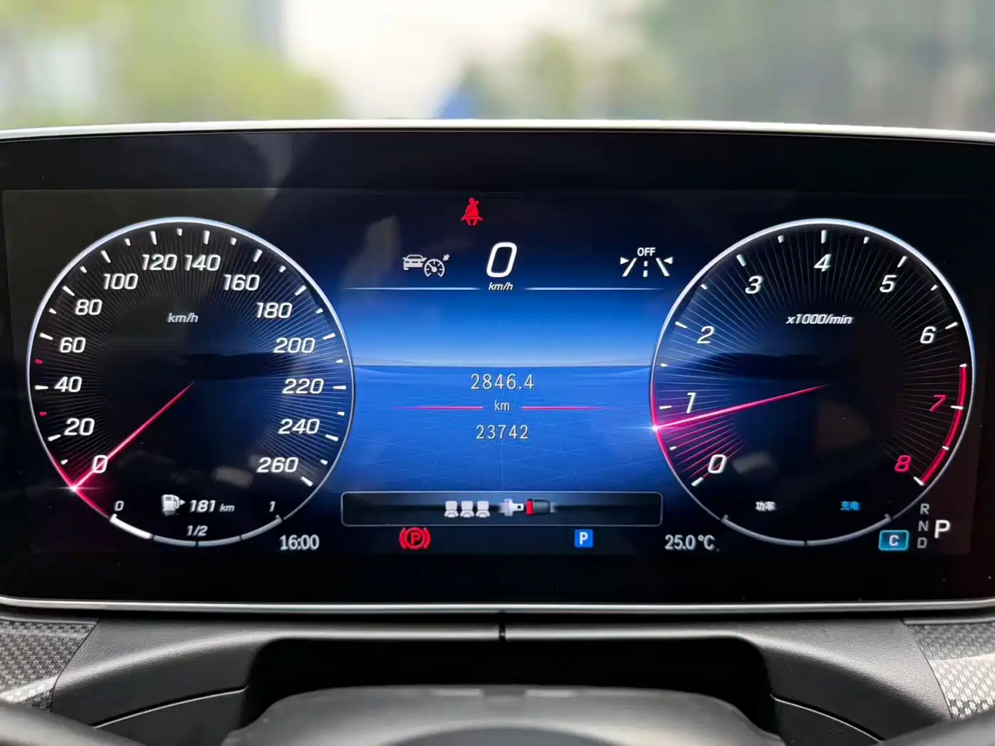 Mercedes-Benz C-Class 2023 Facelift C 260 L Night Sport Edition фото 21
