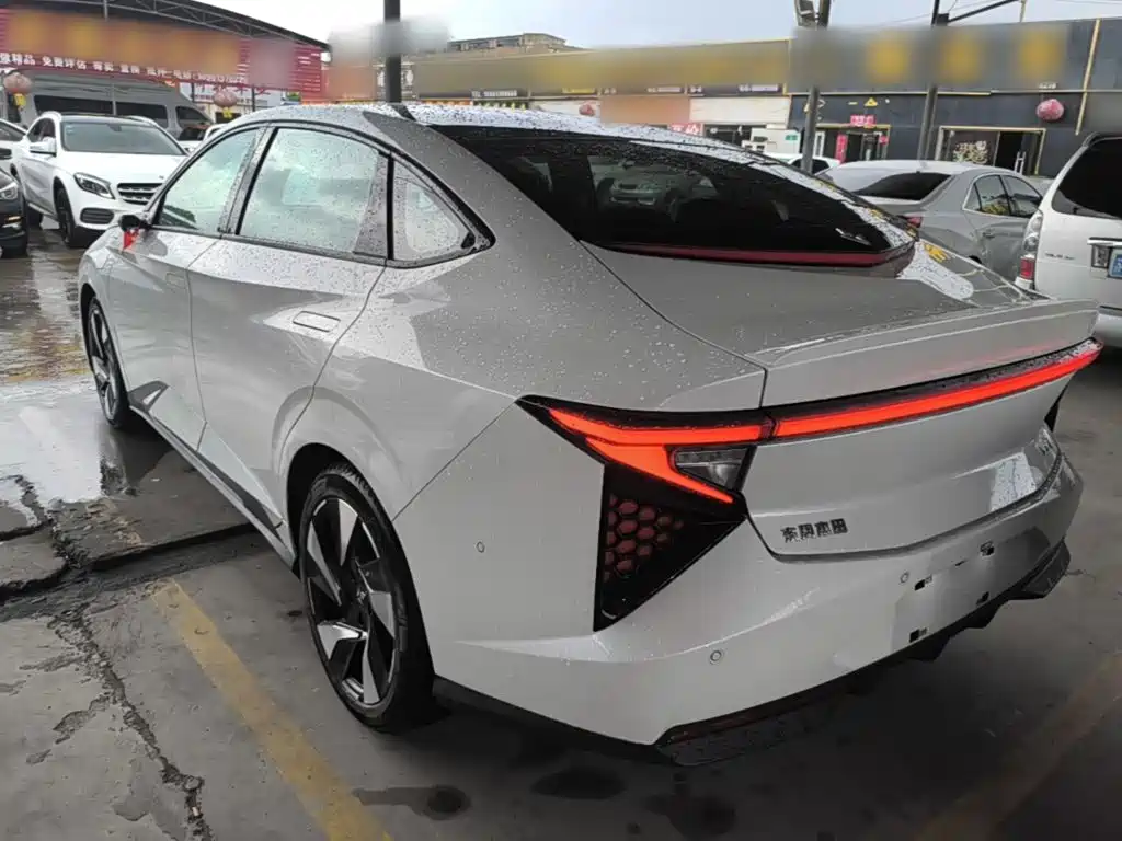 2026 Lingxi L