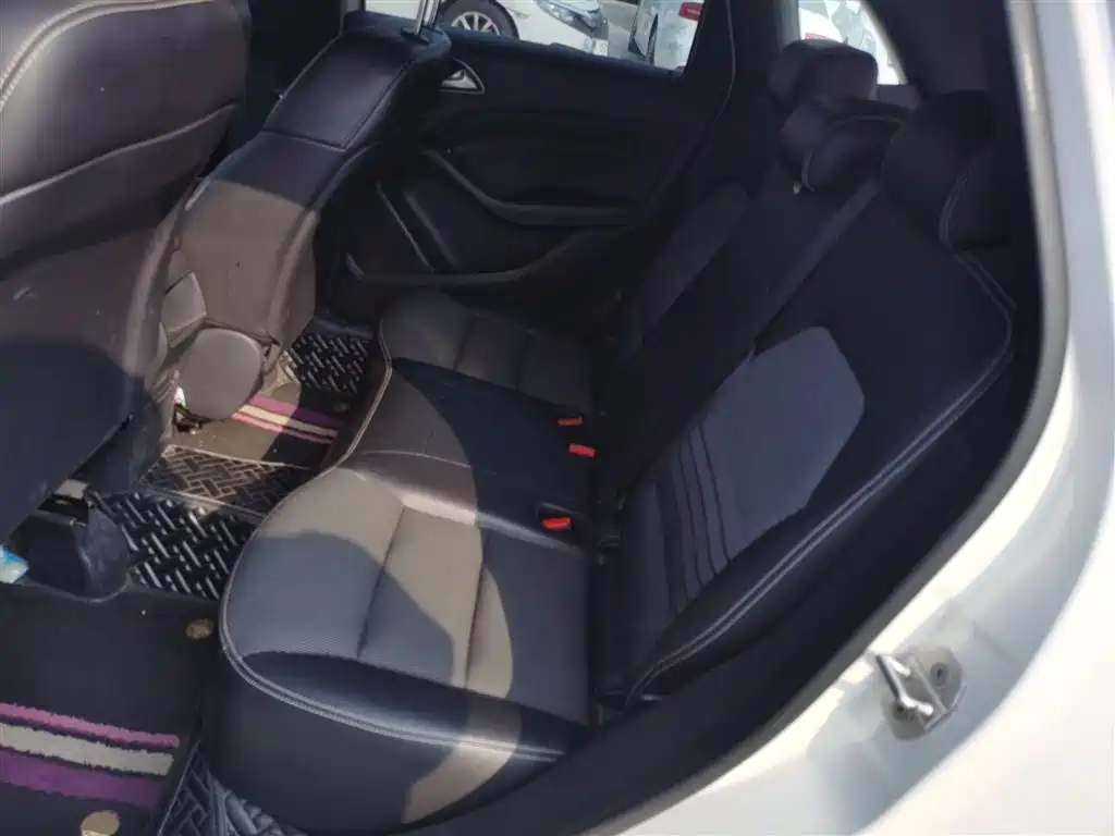 Mercedes-Benz B-Class 2015 B 200 Dynamic фото 17