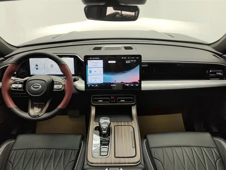 GAC Trumpchi Trumpchi GS8 2025 Pilot Series 2.0TGDI 2WD Luxury Edition 5-seater фото 12