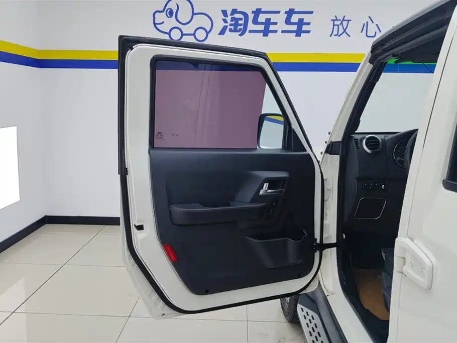 BAIC ORV Beijing Offroad BJ40 2016 Model 40L 2.3T Automatic 4WD Exclusive фото 7
