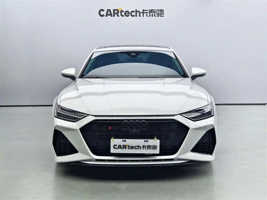 Audi A7 2023 Model 45 TFSI Premium Selection Edition фото 2