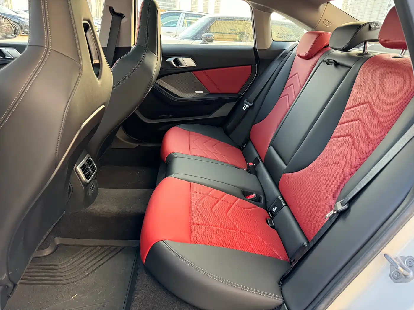 BMW 2 Series 2025 225L M Sport Moonlight Package фото 11