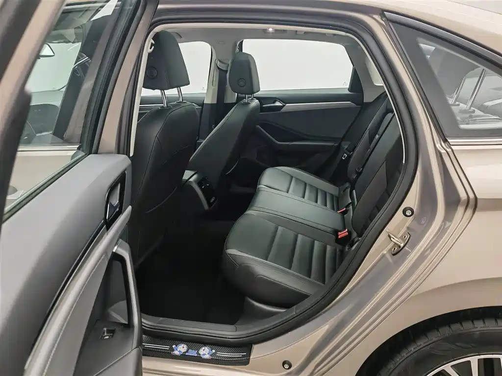 Volkswagen Sagitar 2021 280TSI DSG Comfort Smart Connect Edition фото 15