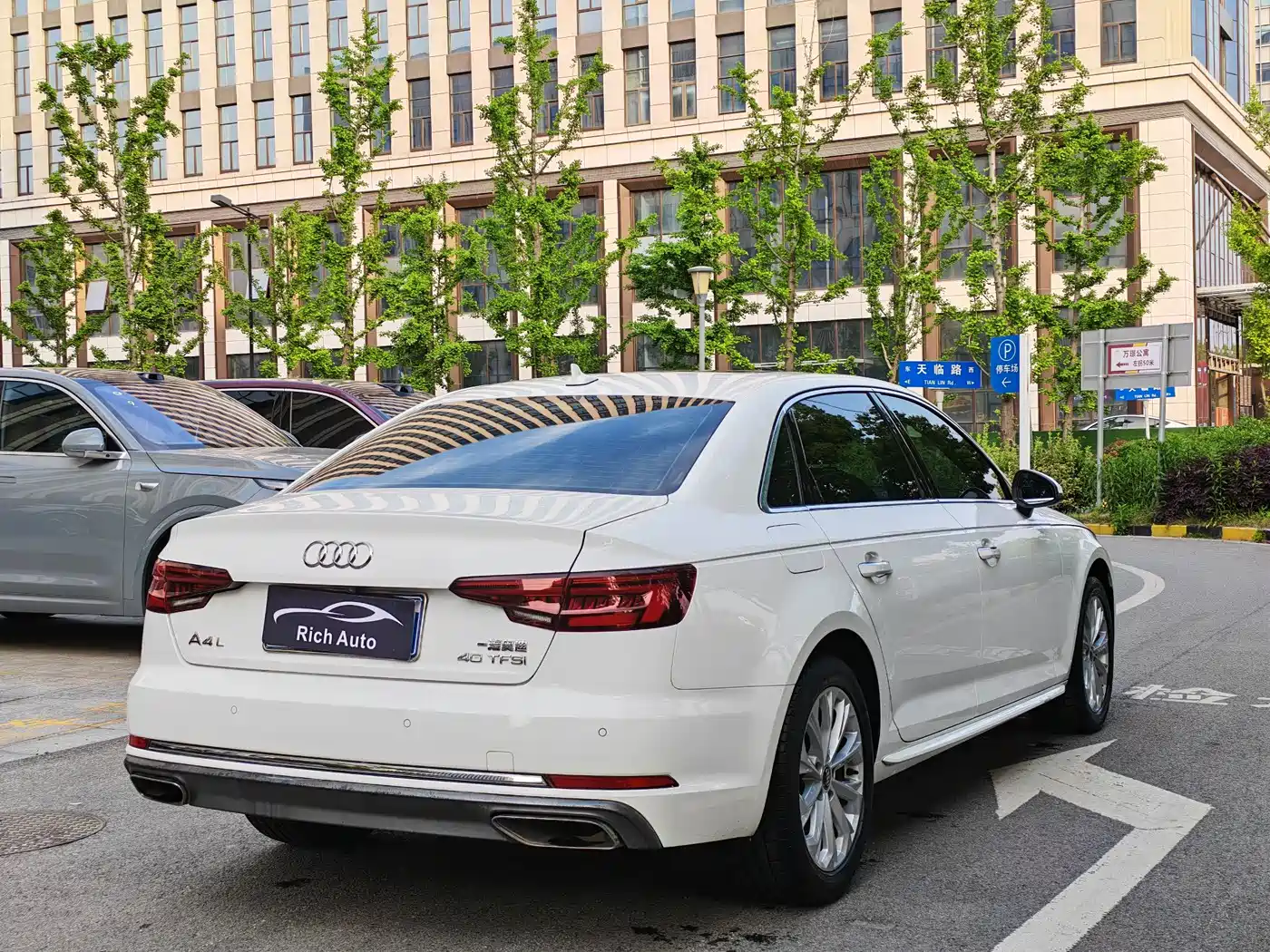 Audi A4L 2019 40 TFSI Progressive (China V) фото 4