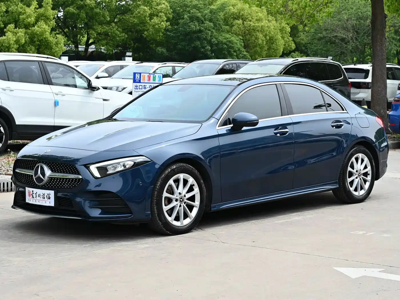 Mercedes-Benz A-Class 2019 A 200 L Sport Sedan фото 2