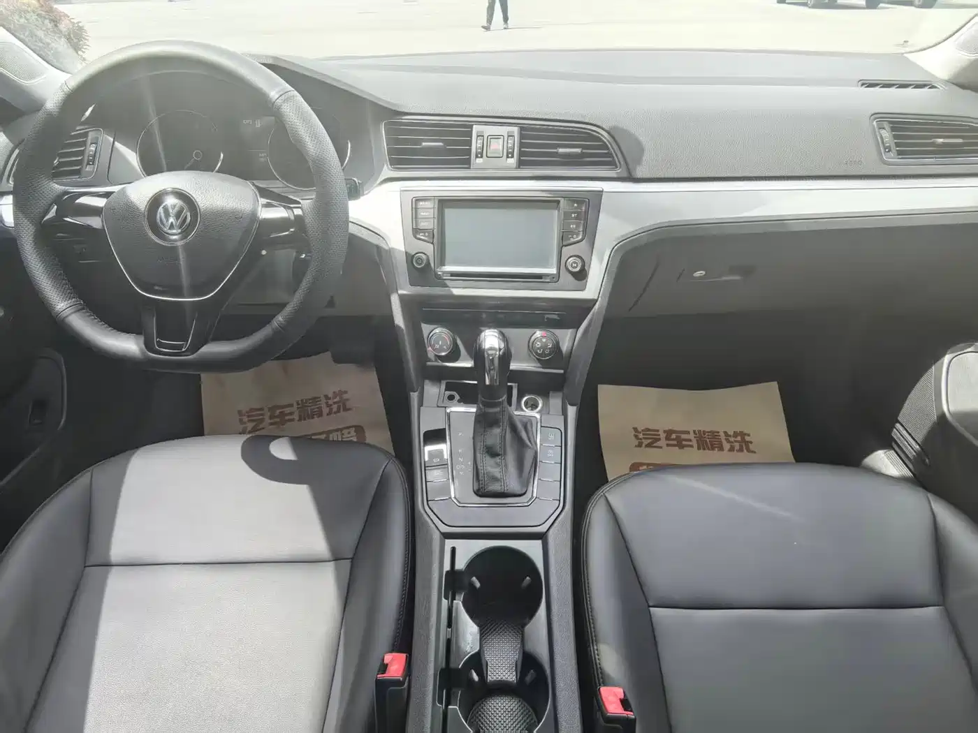 Volkswagen Lamando 2017 230TSI DSG Trend Edition фото 10