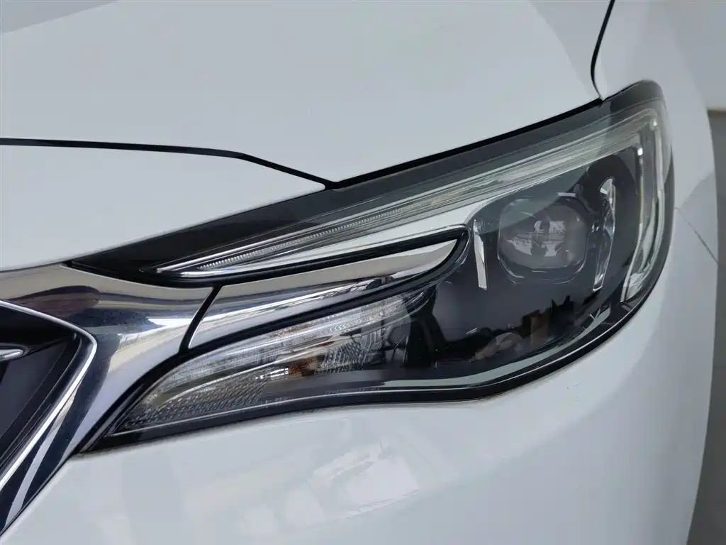 Buick Excelle 2021 1.3T Auto Mild Hybrid Elite фото 7