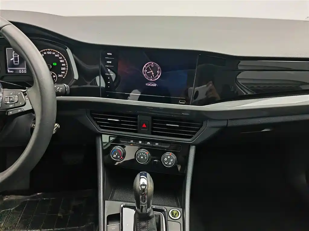 Volkswagen Bora 2021 1.5L Automatic Comfort Smart Edition фото 12