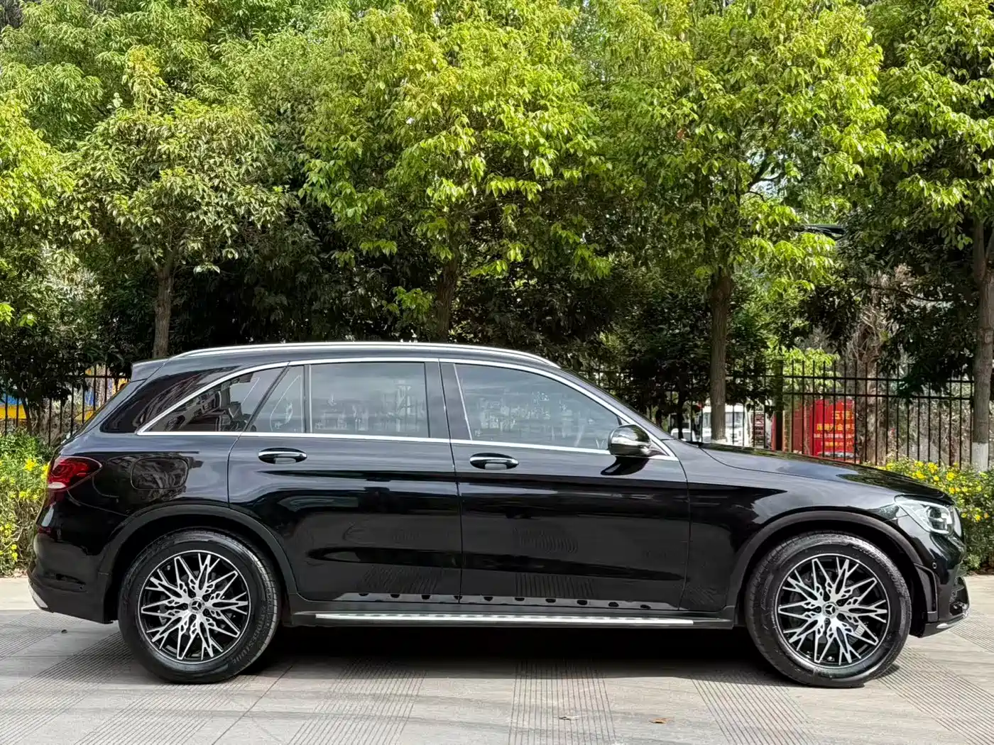Mercedes-Benz GLC 2020 Facelift GLC 300 L 4MATIC Luxury фото 37