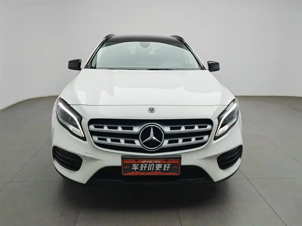 Mercedes-Benz GLA 2018 GLA 220 4MATIC Sport фото 3