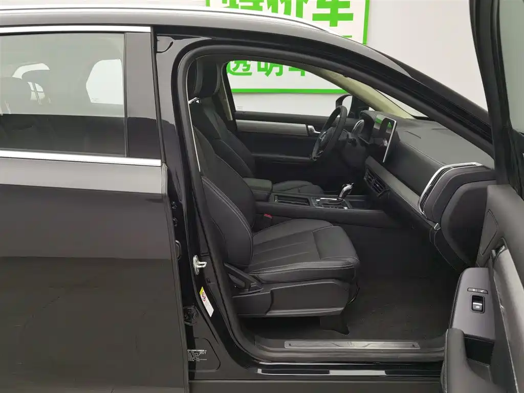 BYD Tang 2019 2.0T Automatic Smart Connect Luxury 5-seater China VI фото 23