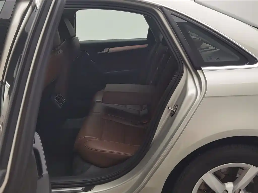 Audi A4L 2015 35 TFSI Auto Standard фото 15