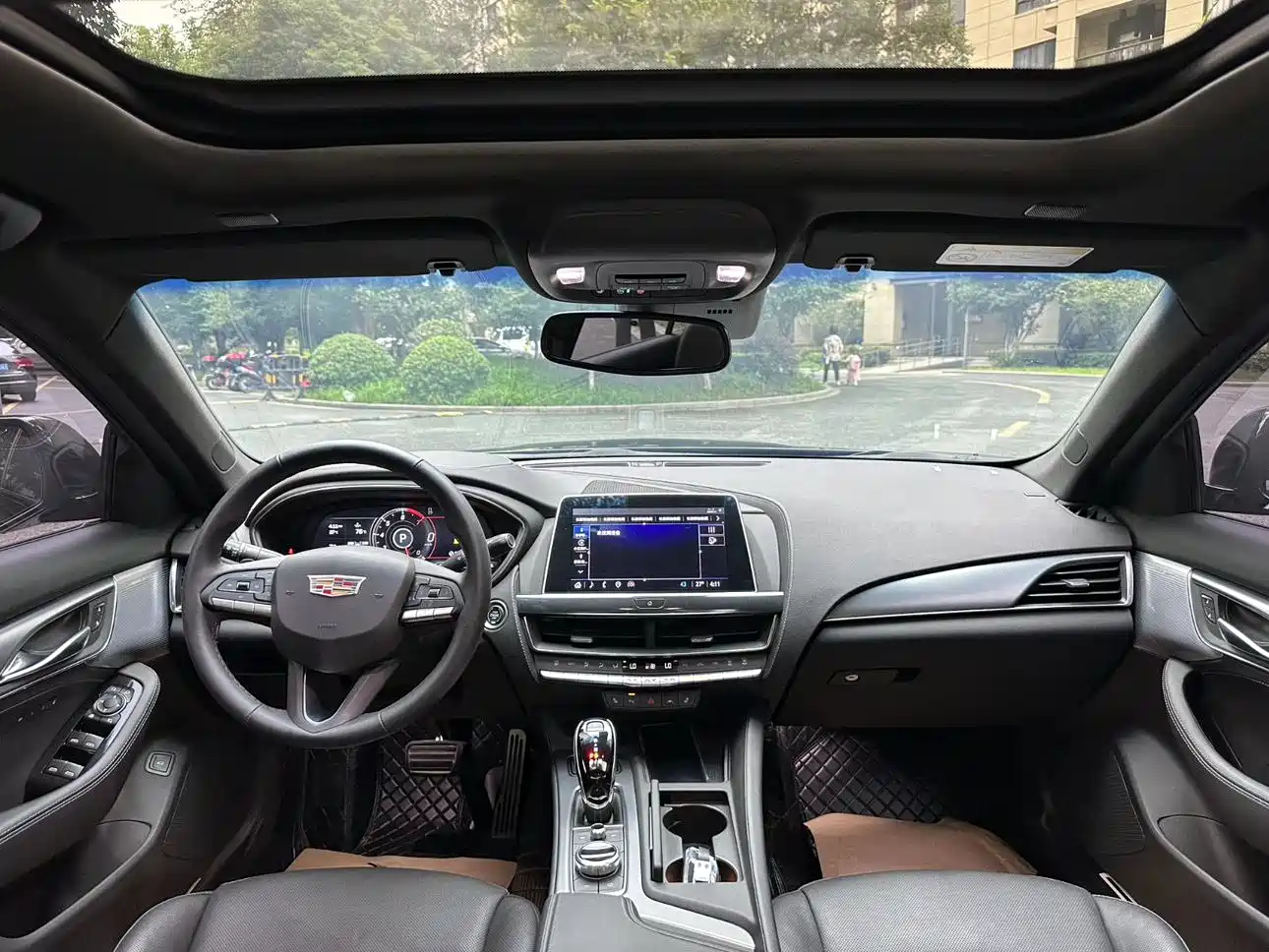 CADILLAC CT5