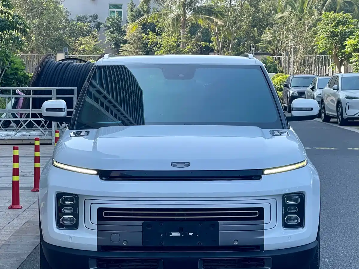 GEELY AUTOMOBILE GEELY ICON